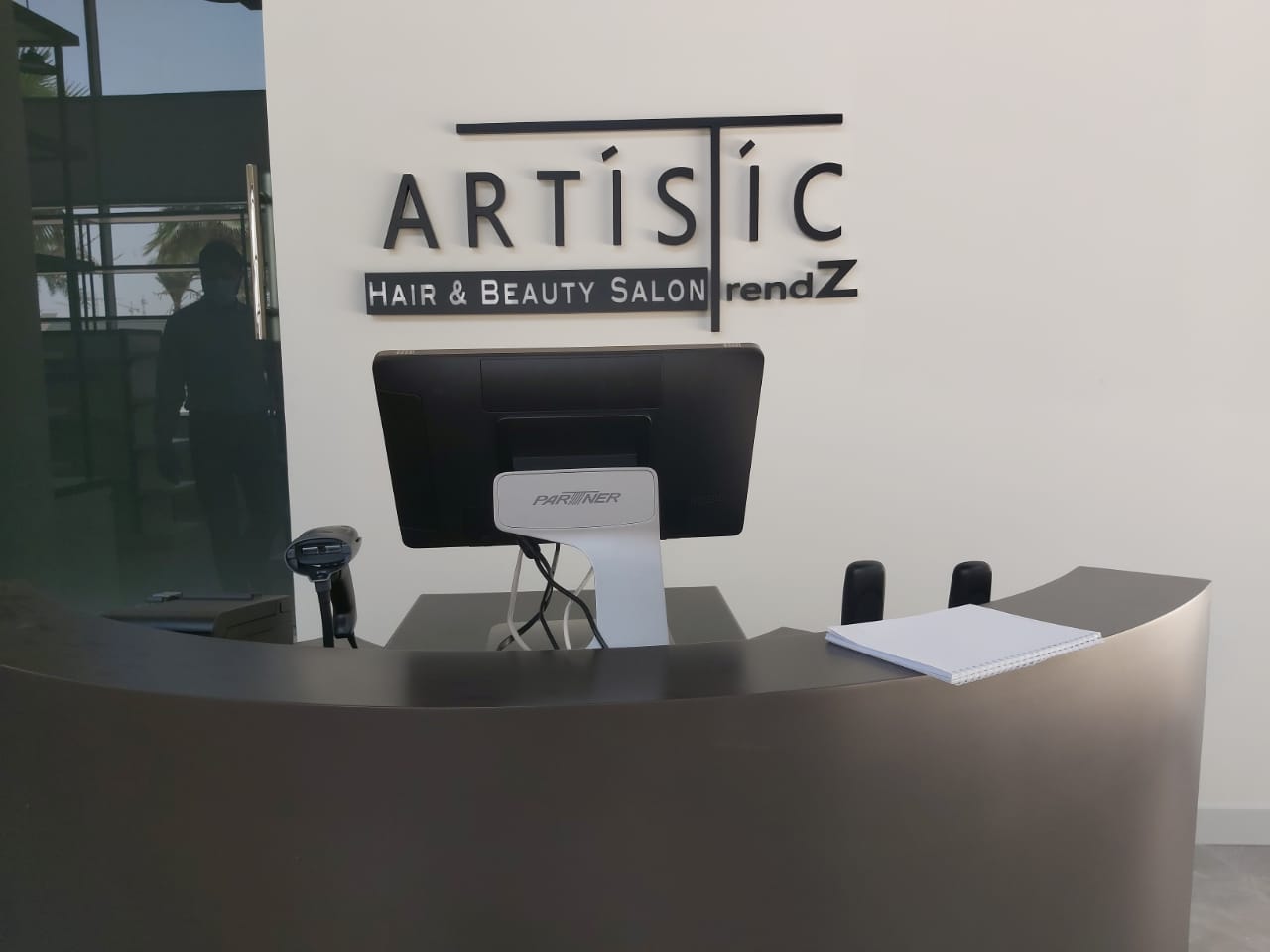 Artistic Hair & Beauty Ladies Saloon